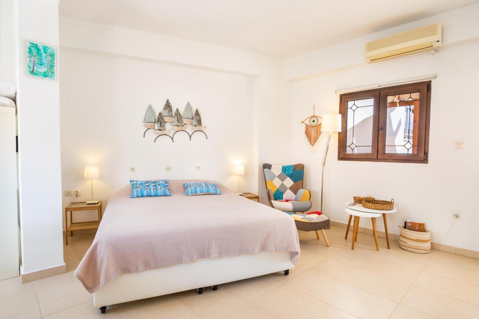 Mimis & Connie 2 Apartment Карпатос Екстериор снимка