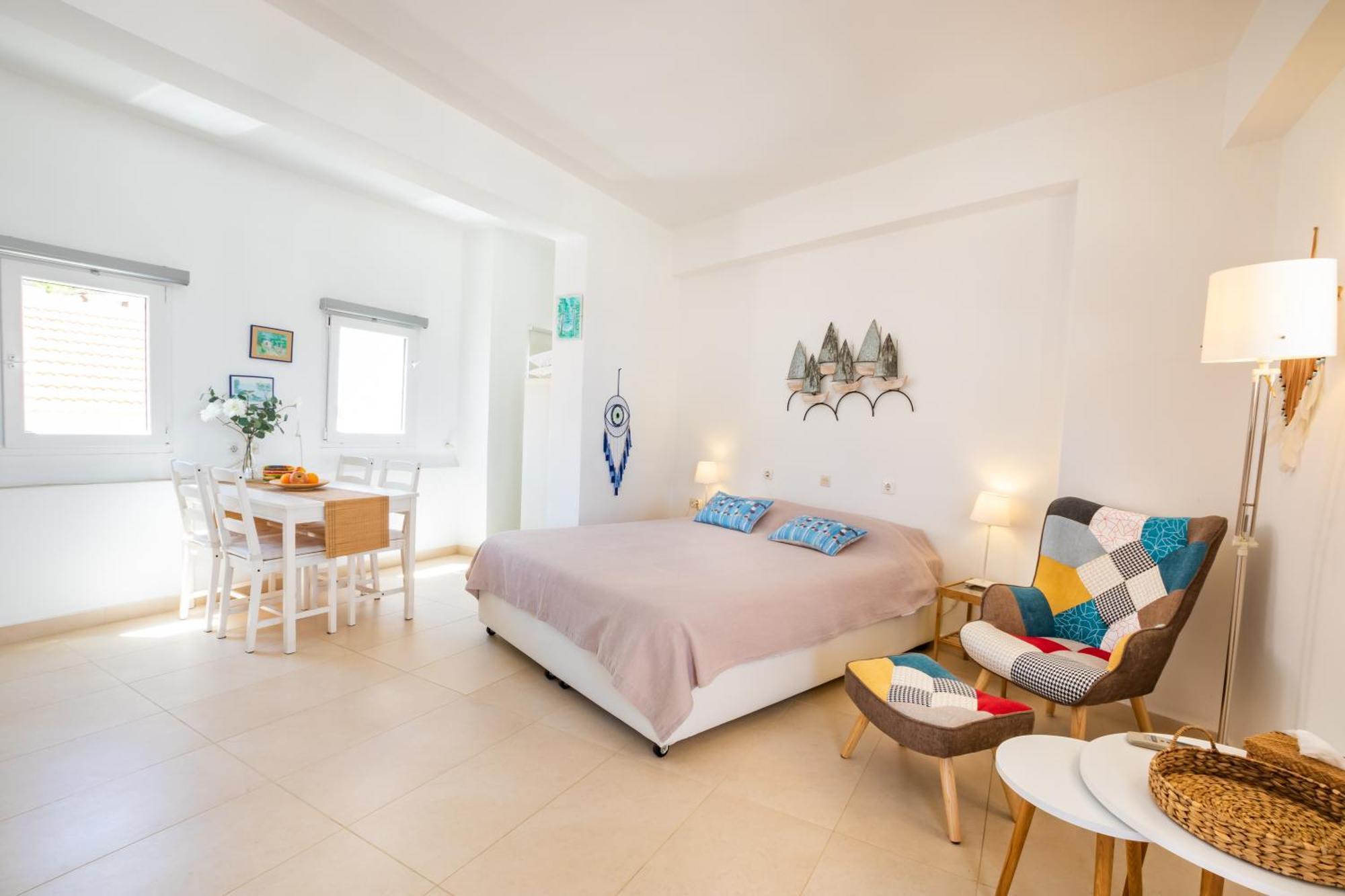 Mimis & Connie 2 Apartment Карпатос Екстериор снимка